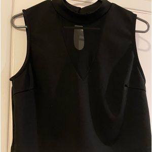 SHEIN Black Crop Top with Mesh V Neck Woman’s 0XL